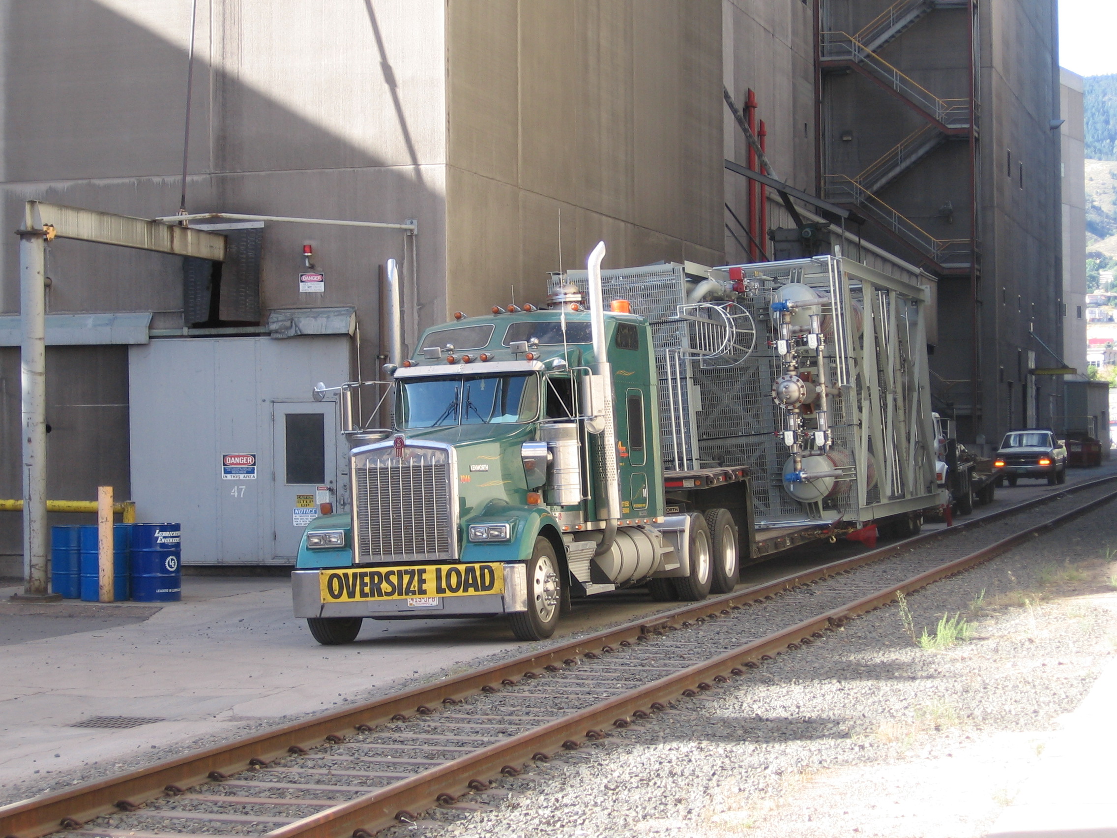 Large Tower Shipping