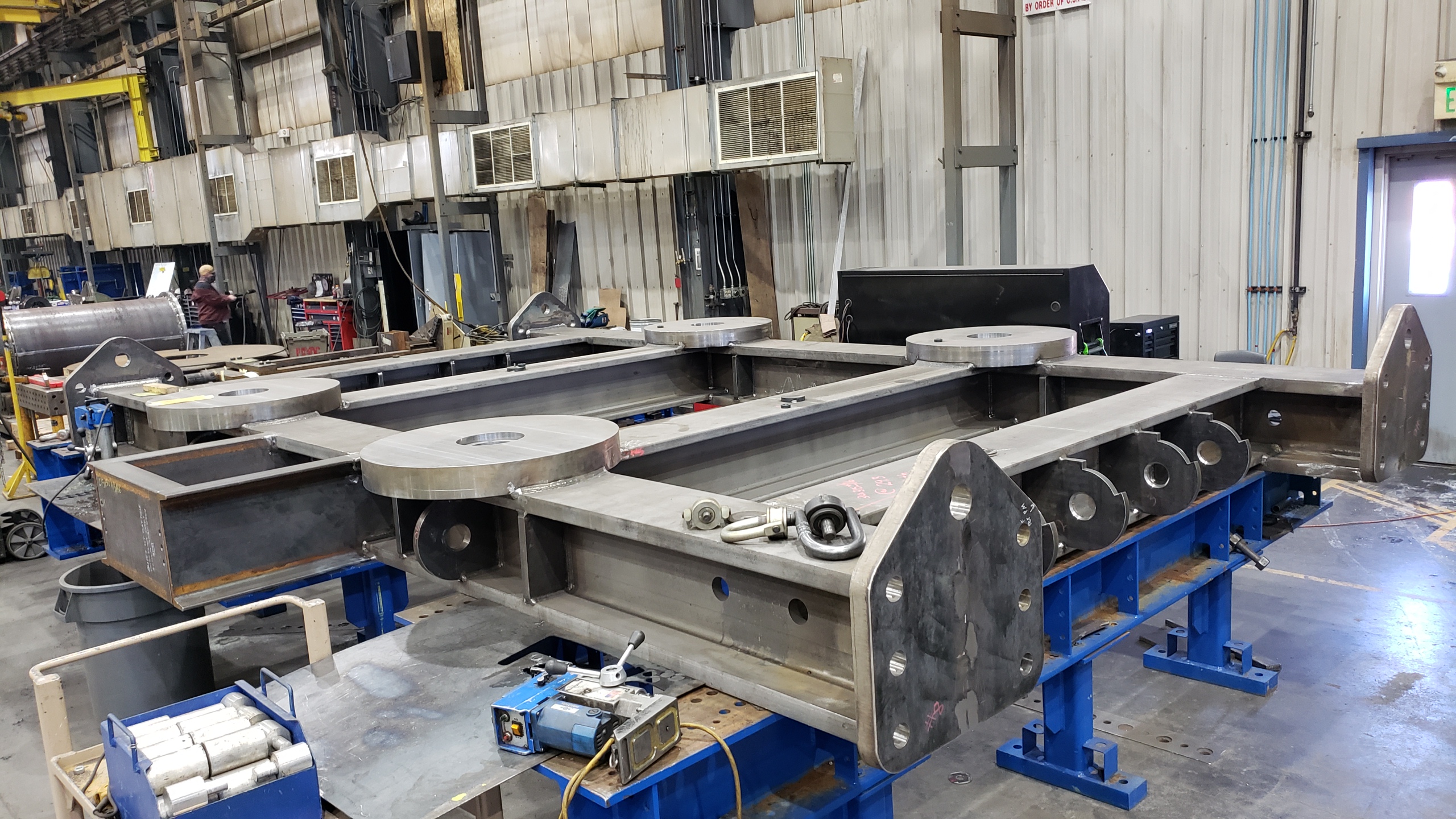 Heavy Weldment Fabrication / AWS D1.1